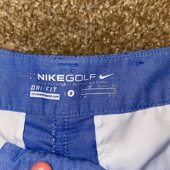🌟Last Day on Posh🌟 NWOT Nike Women’s Golf Chambray Shorts - Picture 4 of 6
